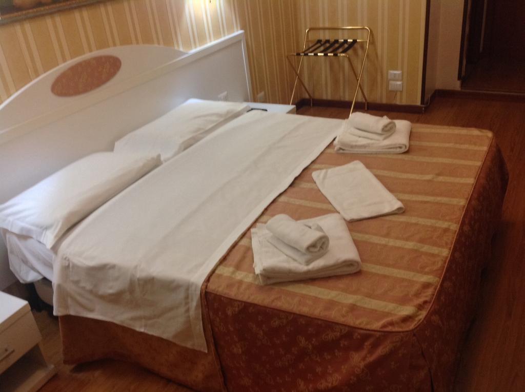 ホテルRome Palace 部屋 写真